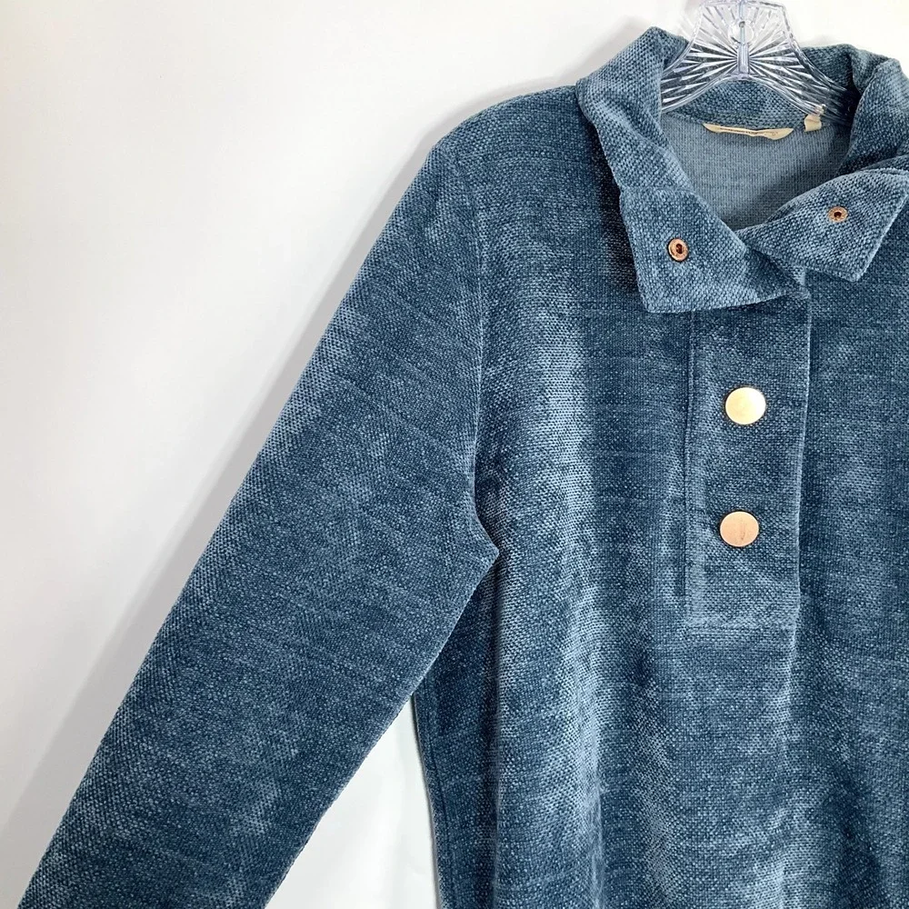 Soft Surroundings Sweater‎ Women L Blue Velor Gold Buttons St Germain Pullover